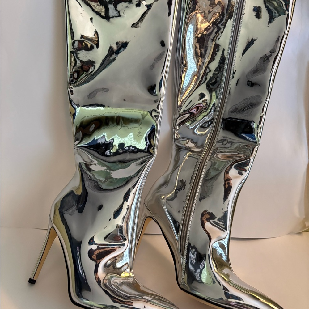 Women's Silver Metallic Knee-High Stiletto Boots
